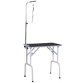 Table de toilettage pliante pour un toilettage serein