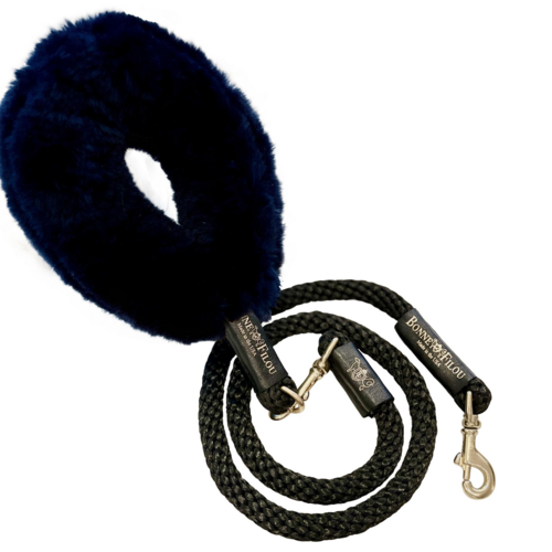 Ensemble Poignée en Fourrure Shearling + Laisse en Corde : Confort et Style