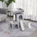 Arbre à chat pelucheux : confort et grattage pour votre félin