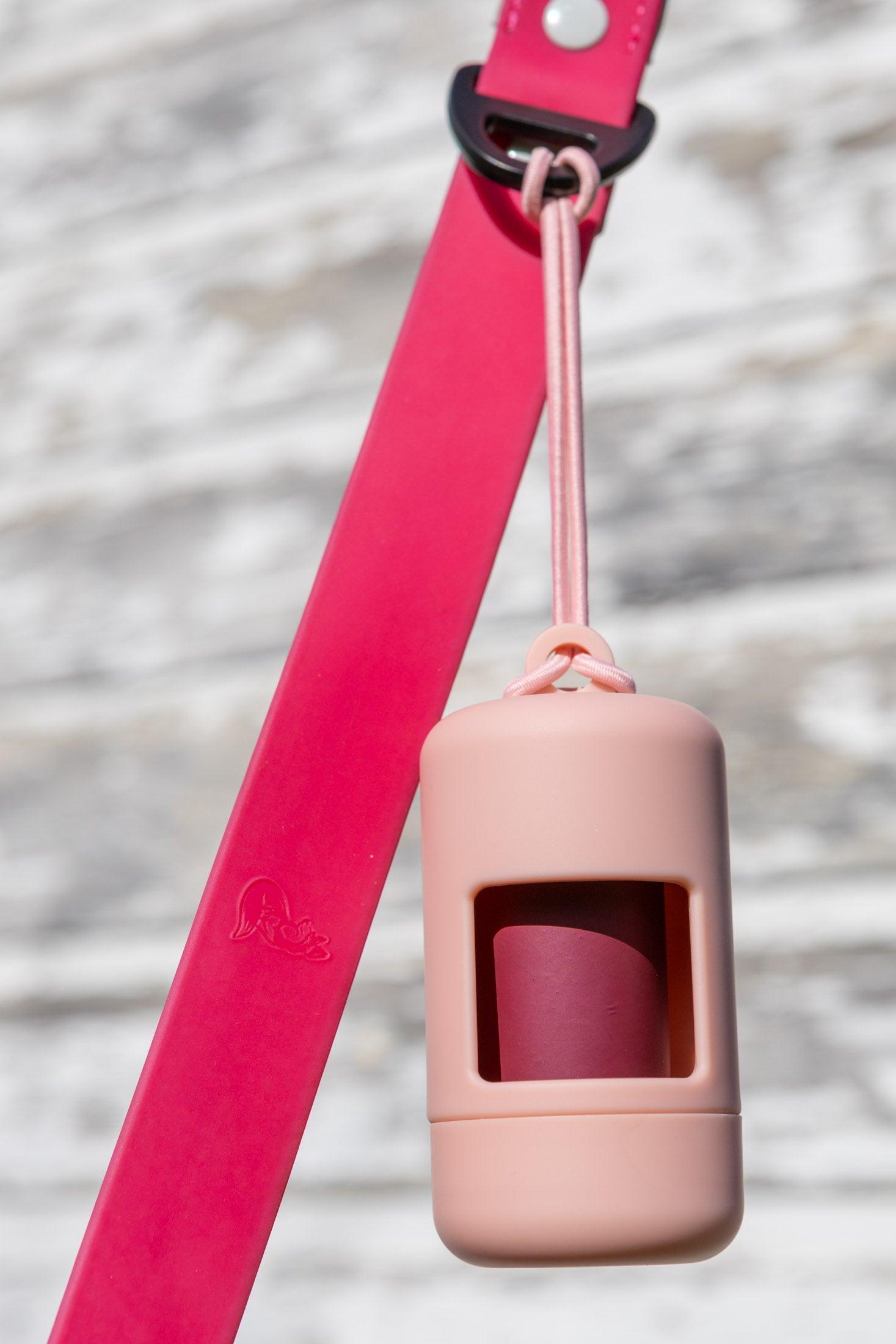 Distributeur de sacs à déchets Rose