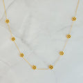 Collier en Perles Dorées avec Fleurs