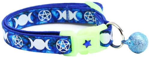 Familiar de Sorcière sur Collier de Chat Saphir