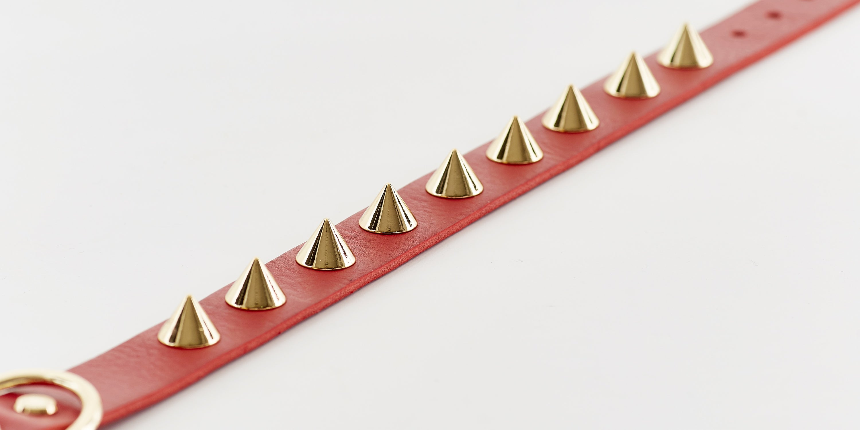 Collier en Cuir Végétal Rouge