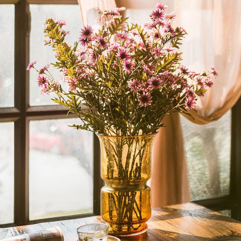 Tige de Chrysanthème en Soie Synthétique Colorée