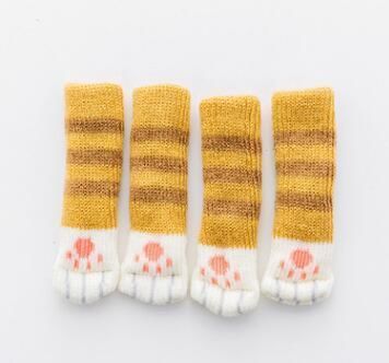 Chaussettes de chaise pour chatons