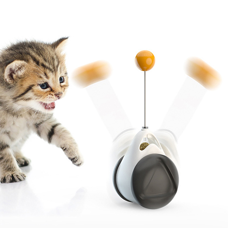 Boule à bascule équilibrée pour chat