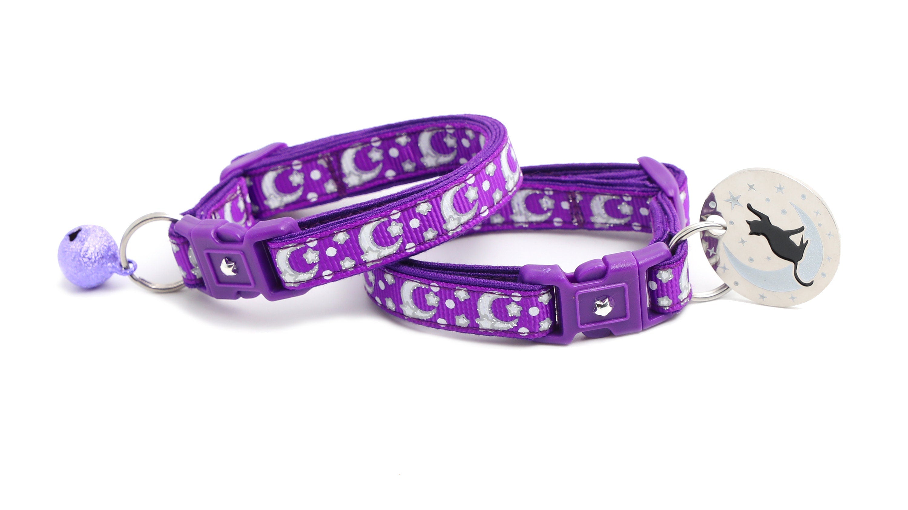Collier pour chat violet foncé avec lunes et étoiles argentées