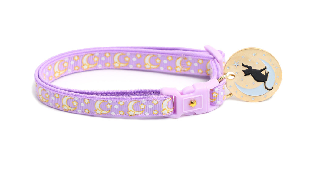 Collier Chat Or Lunes et Étoiles sur Violet Pastel