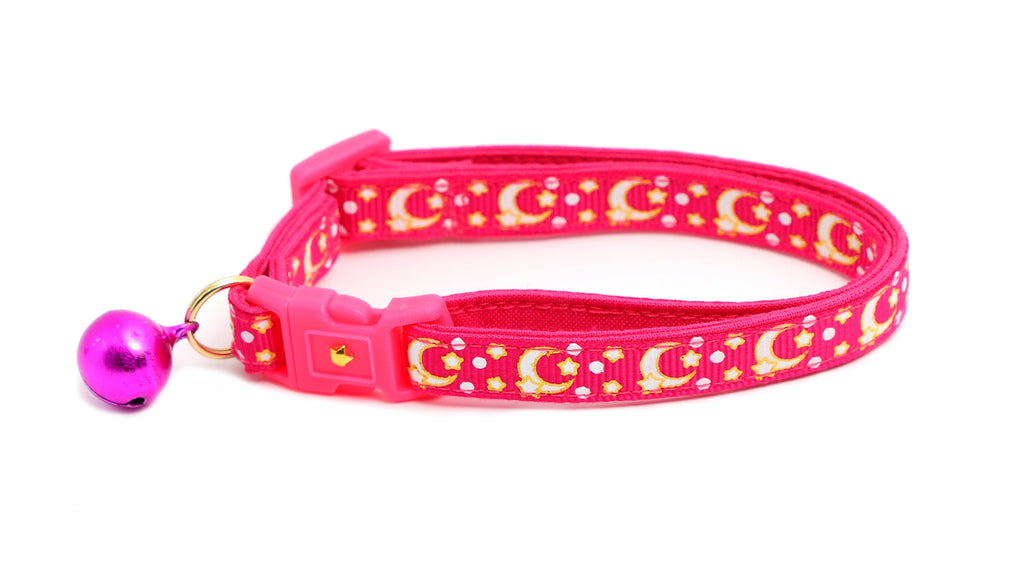 Collier Gold Moons et Stars sur Rose Fluo