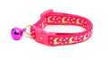 Collier Gold Moons et Stars sur Rose Fluo