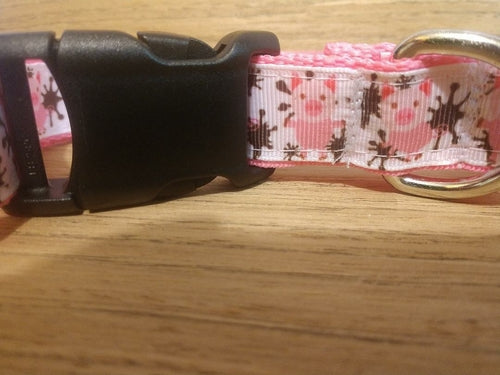 Collier/ Grand/ Moyen/ Cochons dans la boue