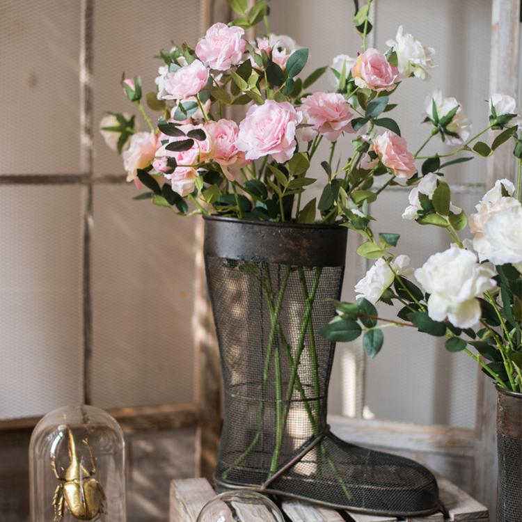 Tige de Rose en Soie Artificielle Réaliste